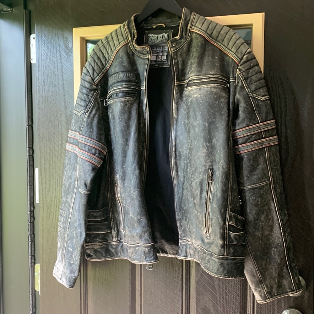 Practically new Affliction Limited Edition 2XL Men’s super soft leather jacket.